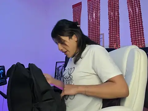 Chat XXX ao vivo de Ghanima_777
