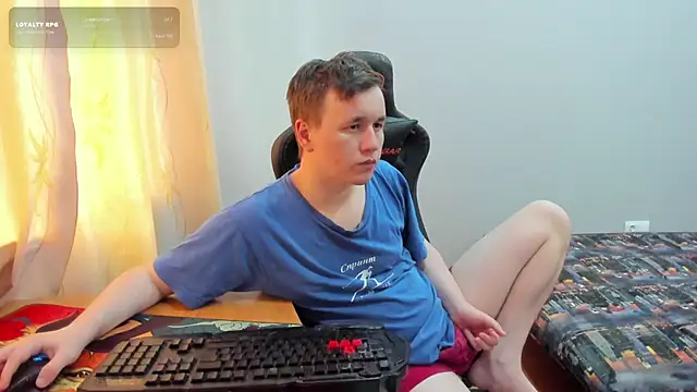 iliaskrislove's Live XXX Chat