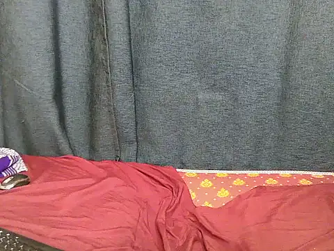 XXX chat uživo modela Zari_wet