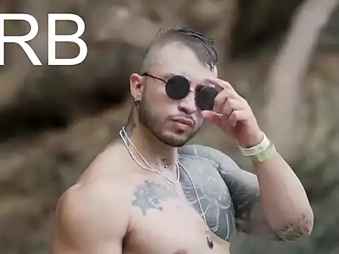 XXX chat uživo modela Dave_Max93