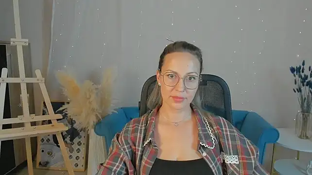 Charlotte_Hudson: απευθείας συνομιλία ΧΧΧ