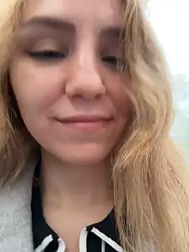 -stray-cat- - 2 fingers in my tight pussy