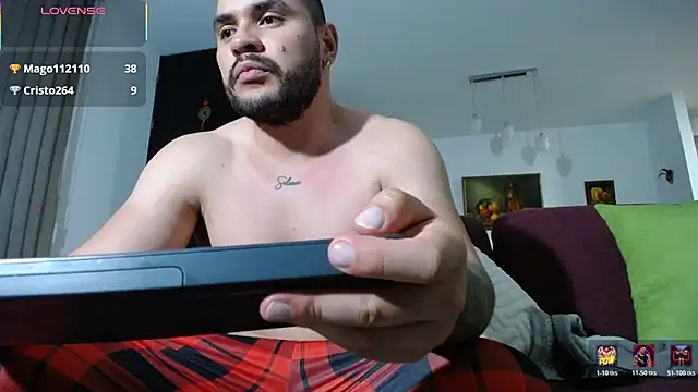 Hershell_XXL Live XXX-Chat