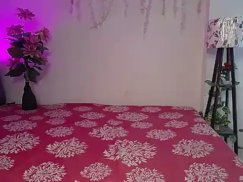 Love_Sundari's Live XXX Chat