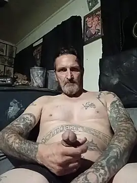 2Hot2gether69 élő XXX-chatje