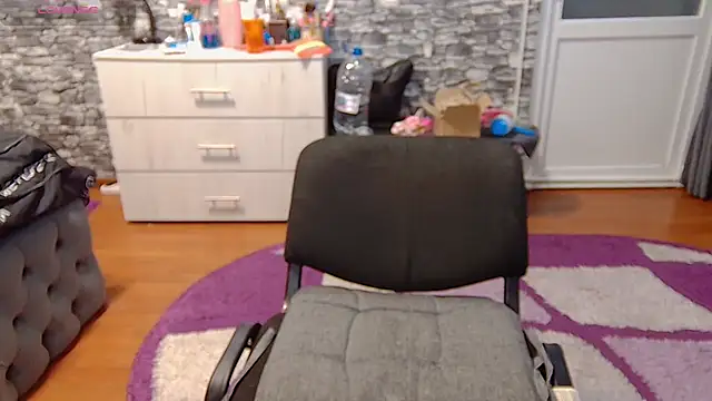 XXX chat uživo modela _Mari____