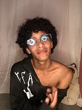 Evans_Femb – Naživo XXX chat