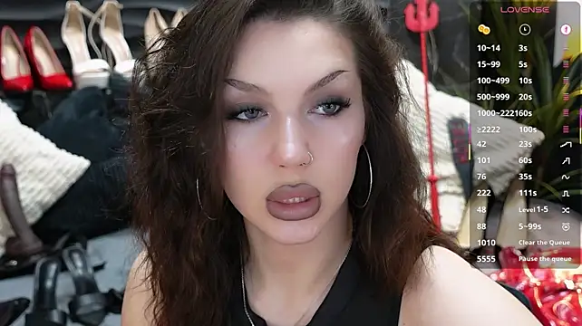 Chat +18 de MistressDarsy ao vivo