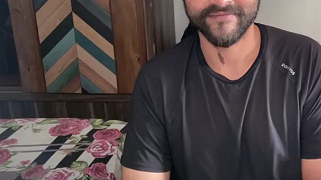 Mr_Raje Live XXX-Chat