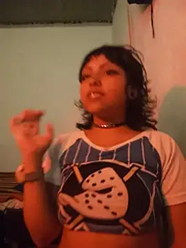 Little_siful_doll_08's Live XXX Chat