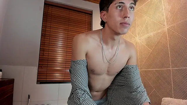 Gerard_evans_ Live XXX Chat