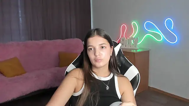 XXX chat uživo modela ChicGirl