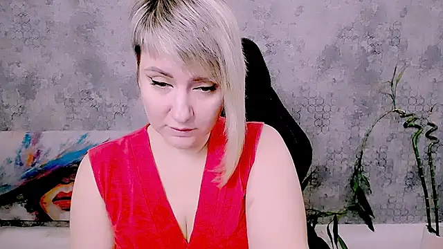 Djullia – Live XXX-chat