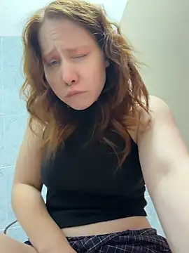 SlavicCandy - risky show camel toe in store