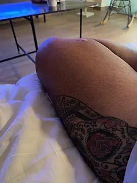 Mike69F Chat XXX in diretta