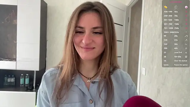 XXX chat uživo modela NoemiHimmeI