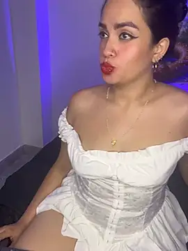 Cris_bdsm1 라이브 XXX 채팅
