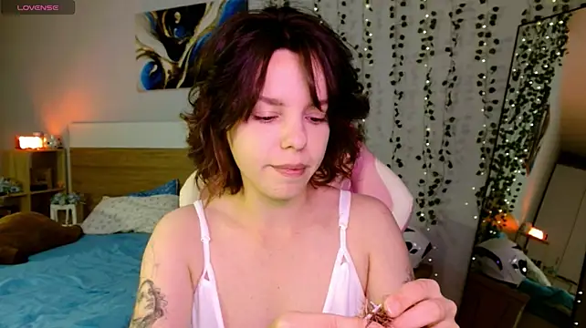 XXX chat uživo modela Maya_Campbell