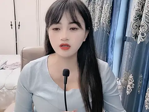 XXX chat uživo modela sjsibi