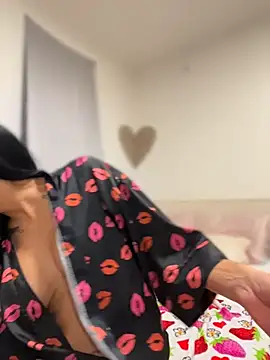 FerrariFrench Live XXX-chat