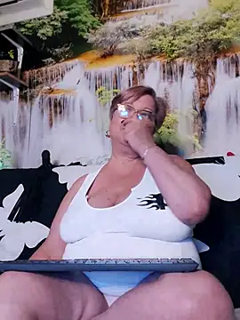 Živý XXX chat QueenPammy1