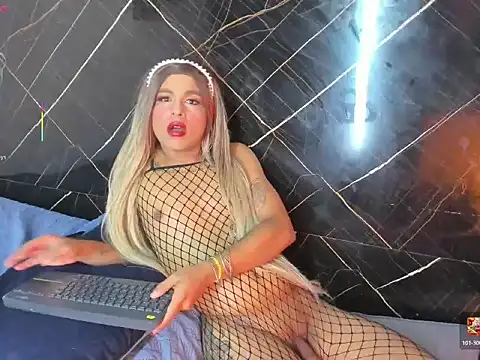 saamira_01 라이브 XXX 채팅