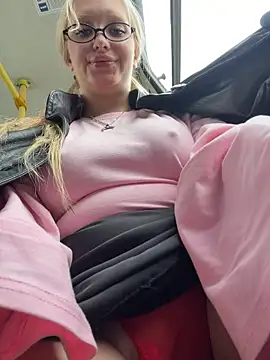 Elfi_InPublic