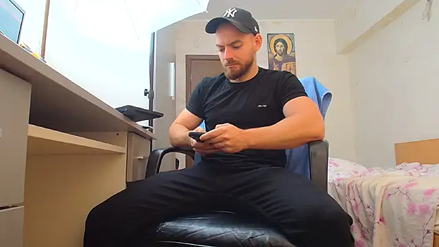 Ryanstone_ Chat XXX in diretta