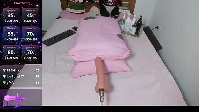 Nemesis_020 - show gape
