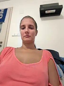 Chat +18 de jennifer11772 ao vivo