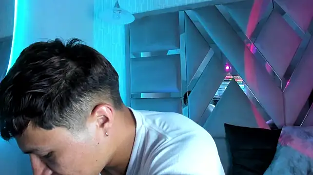 Hassbyd 라이브 XXX 채팅