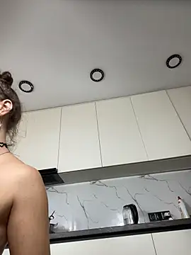 Онлайн чат XXX CurlyLara