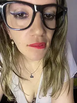 Ashly_07 - Ride torso + Plug anal