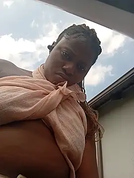 Scarlettxx_22 - Vibrate my pussy until I come