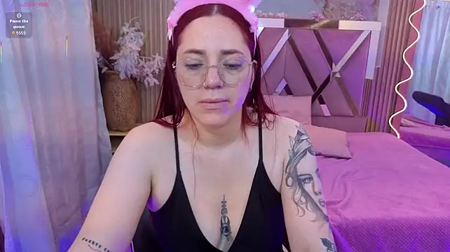 XXX chat uživo modela ANNE_TAY1