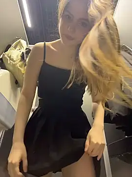 Lunabelle_'s Live XXX Chat