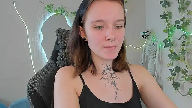 Chatroom XXX en direct de Elastikisss