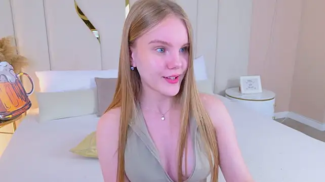 Lili_Lohan – Live XXX-chat