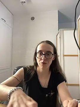 MartiniiSelenna Chat XXX live