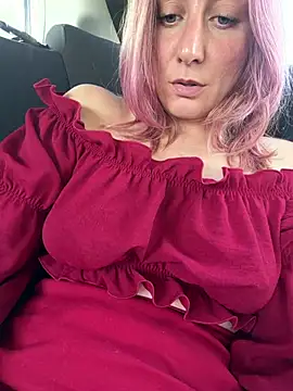 Puzdosia - Using the dildo