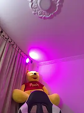 Shanel_taylor - PLAY BUT PLUG VIBRAT IN MY ASS 😳🤭🍑