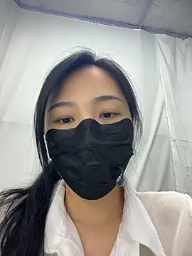 Nini_11 - 把小粉挤出骚B