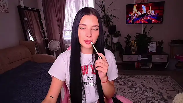 SoftMoon Adlı Modelin Canlı XXX Sohbeti