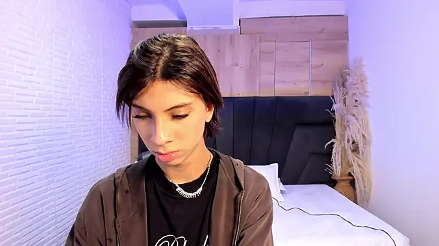 LaylaRyann_ Chat XXX in diretta