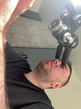 XXX chat uživo modela DorianJeday