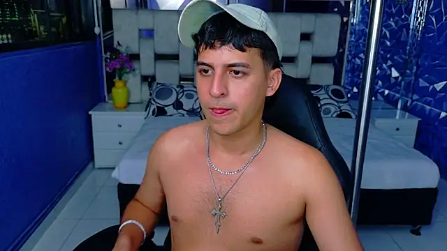 Онлайн чат XXX ian_sprouse