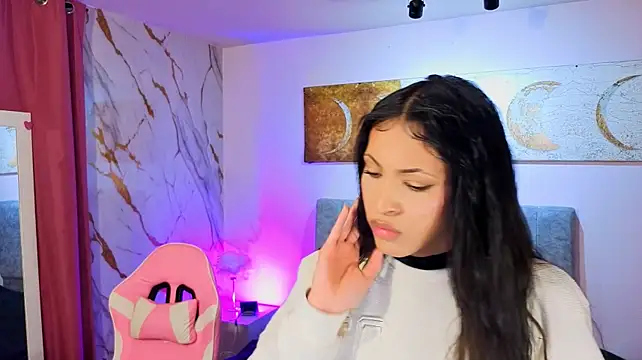 XXX chat uživo modela clara_evanss
