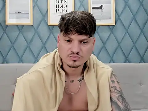 marioalessio's Live XXX Chat