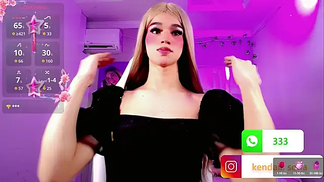 Sophiaa_doll_:  онлайн-секс-чат
