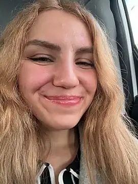 -stray-cat- - spread pussy and rub pussy lips
